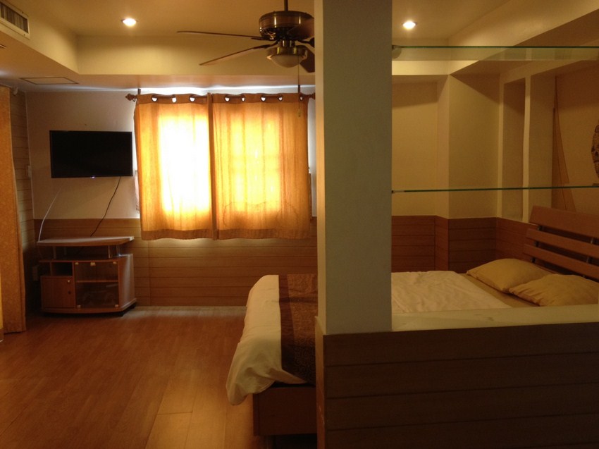 ห้องมาตรฐาน C719 (Deluxe Corner)